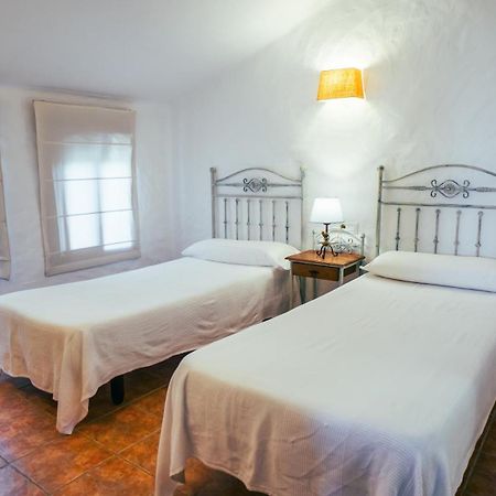 Villa Araucaria By Fontanilla Del Mar Holidays Rentals Cadiz Exterior photo